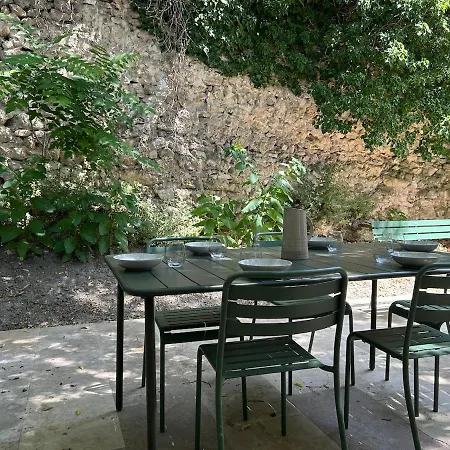 Maison Cachee Dans La Verdure Villa *