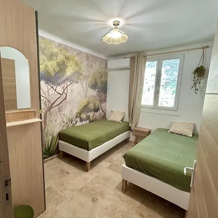 빌라 Maison Cachee Dans La Verdure *